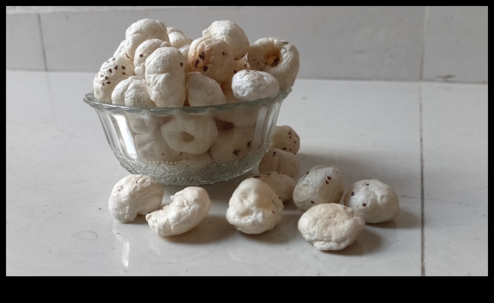 חטיפים חכמים: פריצות לאכילה בריאה עבור חובבי כושר