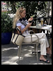 Vibrance של ווג אורבני: מחבקת את הדופק התוסס של אופנת העיר