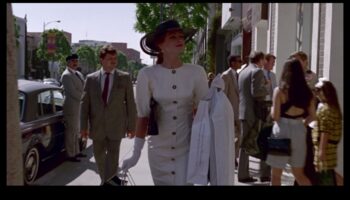 תחושה קולנועית: הוליווד מעוררת השראה לקסם אופנה